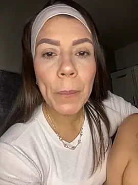 martina contreras online show from 10, 2, 2026