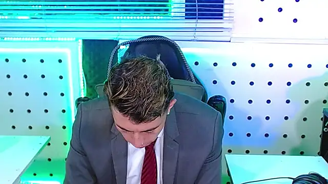 Darko0717 online show from 6, 11, 2025