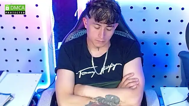 Darko0717 online show from 6, 10, 2025