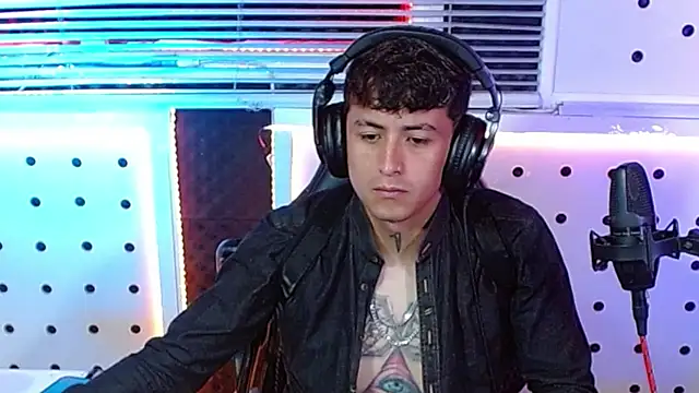 Darko0717 online show from 19, 9, 2025