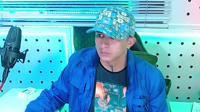 Darko0717 online show from 22, 12, 2025