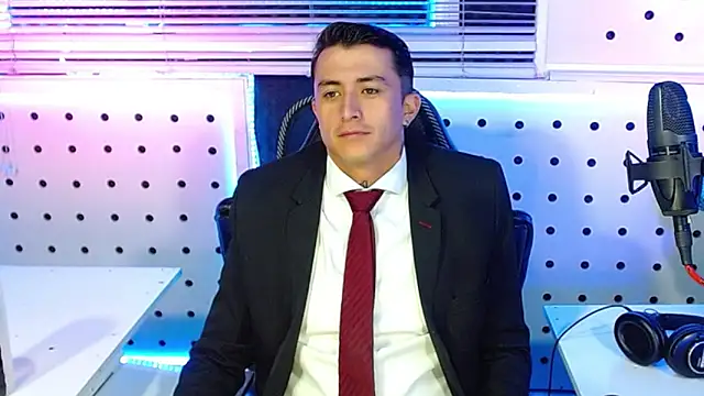 Darko0717 online show from 28, 10, 2025