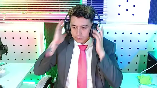 Darko0717 online show from 22, 11, 2025