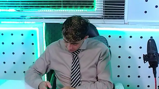 Darko0717 online show from 26, 9, 2025