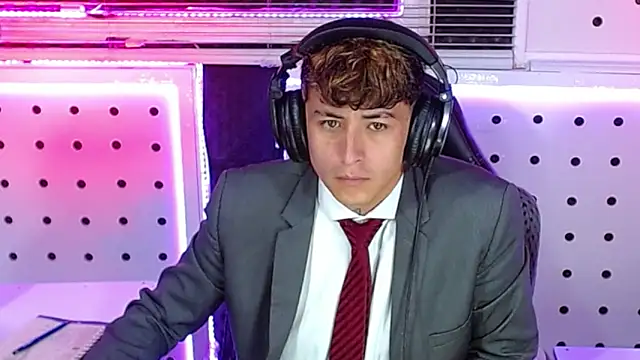 Darko0717 online show from 24, 9, 2025