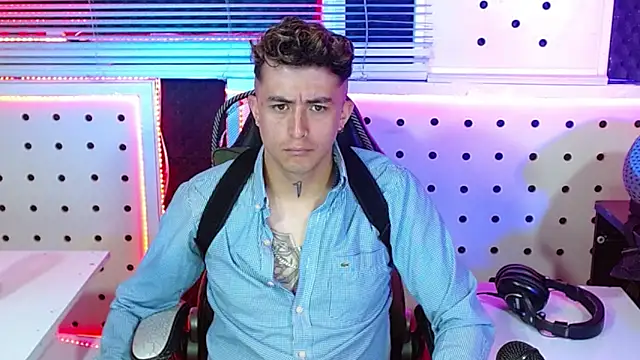 Darko0717 online show from 4, 11, 2025