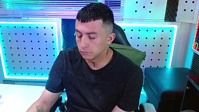 Darko0717 online show from 22, 2, 2026