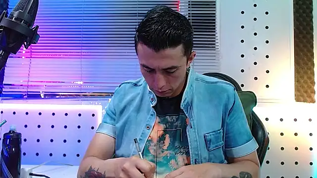 Darko0717 online show from 4, 4, 2026