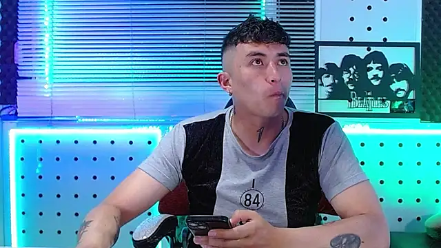Snapshot of Darko0717 chatting on 21, 6, 2026 Darko0717 online show from 21, 6, 2026