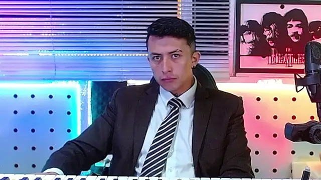 Snapshot of Darko0717 chatting on 15, 7, 2026 Darko0717 online show from 15, 7, 2026