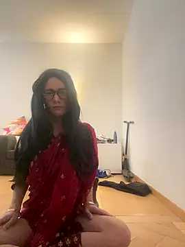 sarahmarais22 online show from 3, 12, 2024