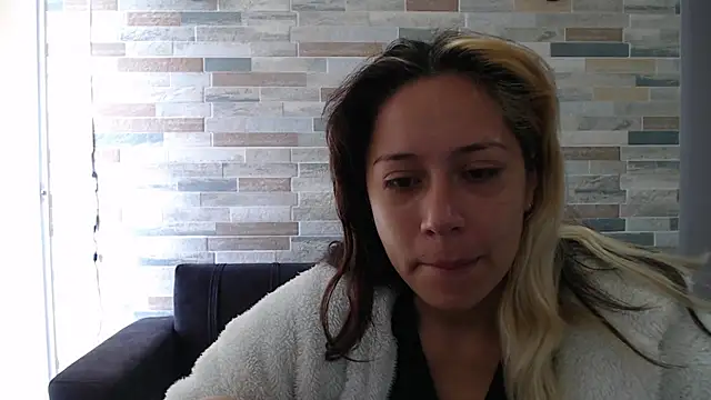 MommyMiaWs online show from 2, 10, 2025