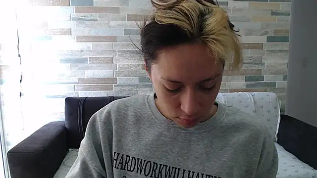 MommyMiaWs online show from 26, 9, 2025