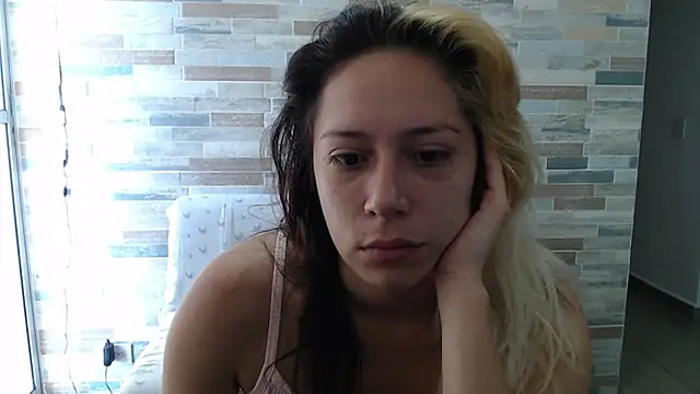 MommyMiaWs online show from 9, 10, 2025