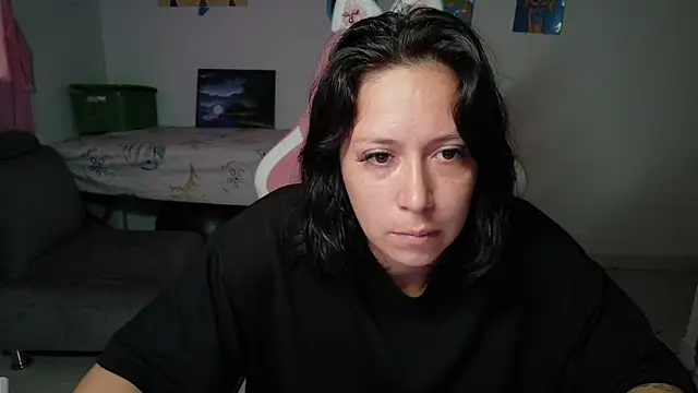 MommyMiaWs online show from 10, 7, 2026