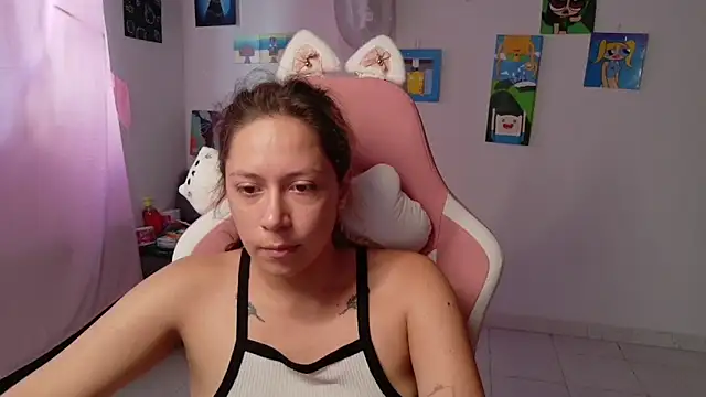 MommyMiaWs online show from 9, 2, 2026