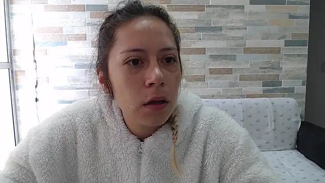 MommyMiaWs online show from 7, 10, 2025