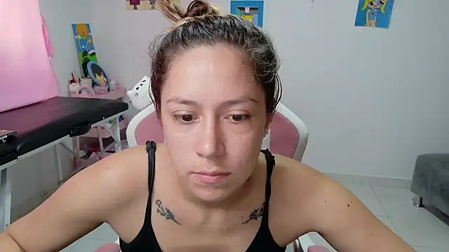 MommyMiaWs online show from 9, 1, 2026