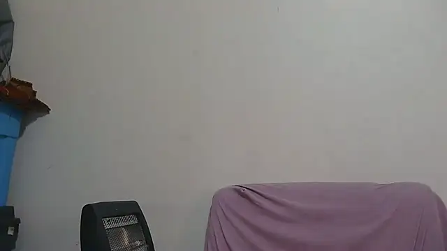 sluttylaura21 online show from 16, 6, 2026