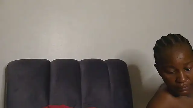 sluttylaura21 online show from 2, 7, 2026