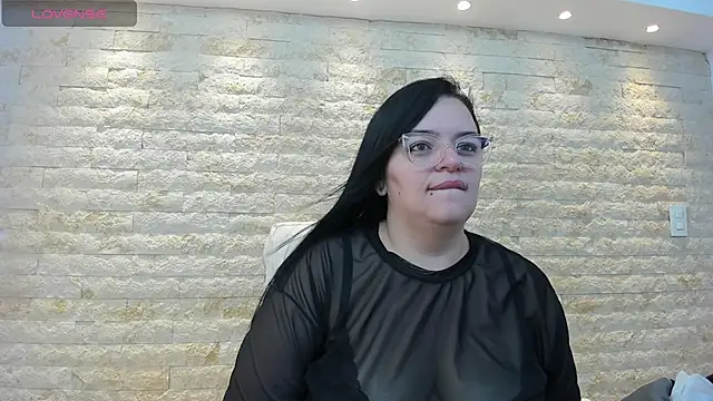 Snapshot of anette_cooper chatting on 13, 11, 2025 anette cooper online show from 13, 11, 2025