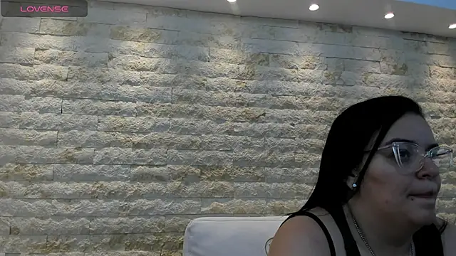 Snapshot of anette_cooper chatting on 28, 11, 2025 anette cooper online show from 28, 11, 2025