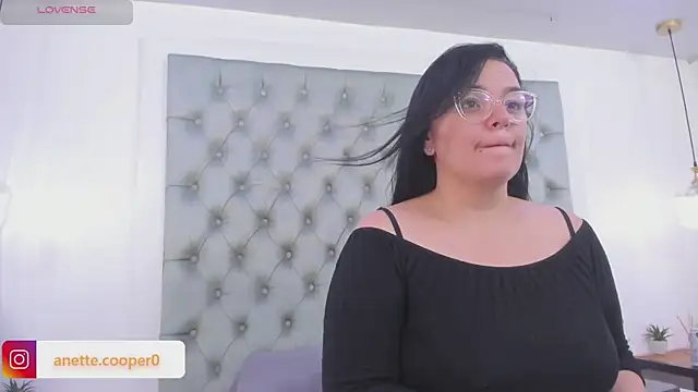 Snapshot of anette_cooper chatting on 13, 1, 2026 anette cooper online show from 13, 1, 2026