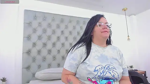 Snapshot of anette_cooper chatting on 7, 10, 2025 anette cooper online show from 7, 10, 2025