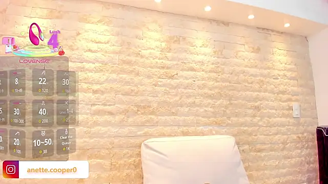 Snapshot of anette_cooper chatting on 2, 12, 2025 anette cooper online show from 2, 12, 2025