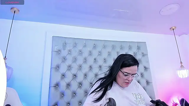 anette cooper online show from 30, 6, 2026