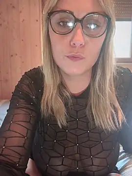 Leanymphoo online show from 8, 10, 2025