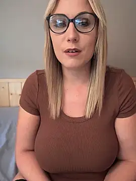 Leanymphoo online show from 7, 10, 2025