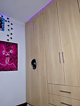 sherry 1 online show from 14, 1, 2026