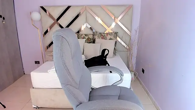 kylie reyes online show from 13, 4, 2026