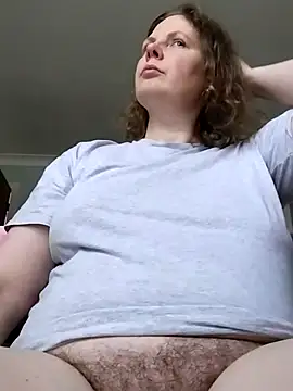 xxSexyBushLinnxx online show from 4, 6, 2026