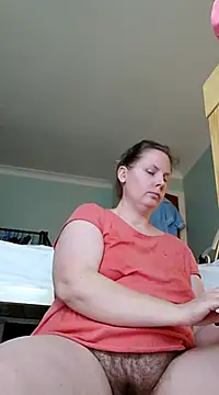 xxSexyBushLinnxx online show from 17, 3, 2025