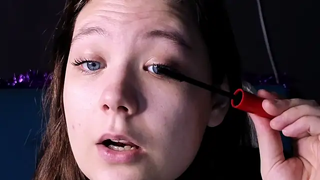 Snapshot of DjennaPalme chatting on 11, 1, 2025 DjennaPalme online show from 11, 1, 2025