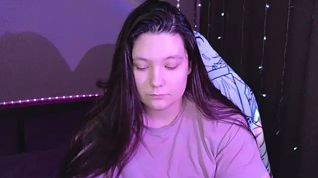 Snapshot of DjennaPalme chatting on 8, 1, 2025 DjennaPalme online show from 8, 1, 2025