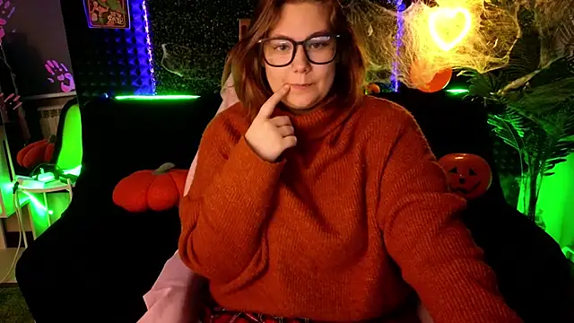 Snapshot of DjennaPalme chatting on 25, 10, 2025 DjennaPalme online show from 25, 10, 2025