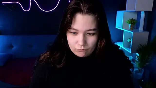 Snapshot of DjennaPalme chatting on 1, 2, 2025 DjennaPalme online show from 1, 2, 2025