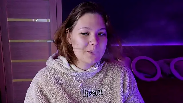 Snapshot of DjennaPalme chatting on 15, 10, 2025 DjennaPalme online show from 15, 10, 2025