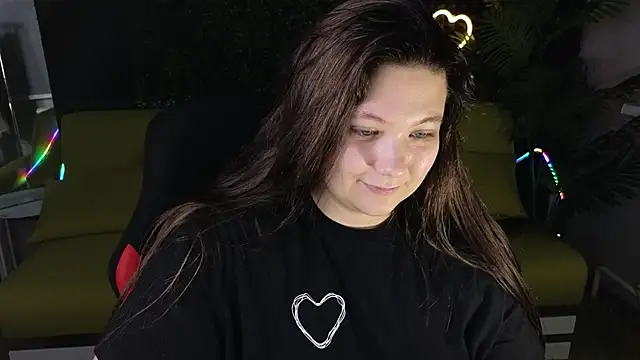 Snapshot of DjennaPalme chatting on 30, 12, 2024 DjennaPalme online show from 30, 12, 2024