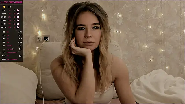 EvaSileZ online show from 8, 11, 2025