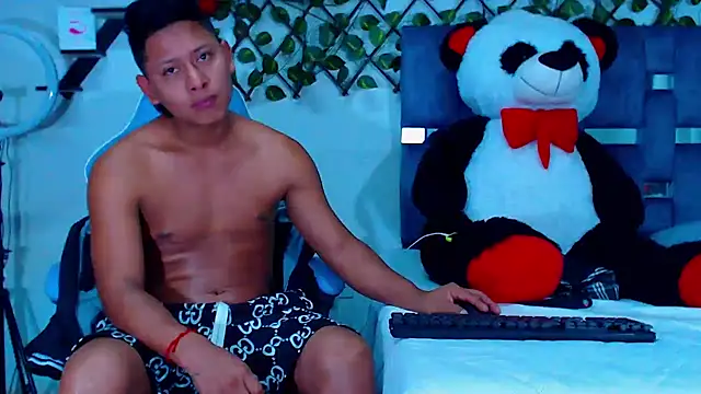 Hakim prettynigg online show from 7, 11, 2025