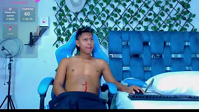 Hakim prettynigg online show from 6, 12, 2024