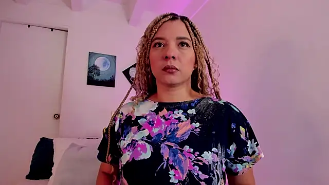 Snapshot of Gaia_Stone chatting on 30, 10, 2025 Gaia Stone online show from 30, 10, 2025