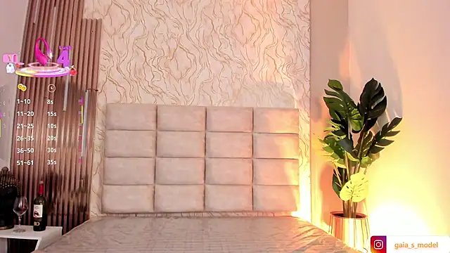 Gaia Stone online show from 24, 2, 2026