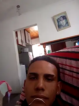 Snapshot of Linex06 chatting on 1, 3, 2026 Linex06 online show from 1, 3, 2026