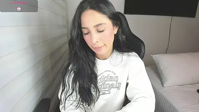 Snapshot of EvaMoet chatting on 17, 9, 2025 EvaMoet online show from 17, 9, 2025