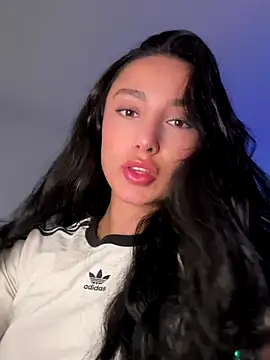 Snapshot of EvaMoet chatting on 5, 12, 2024 EvaMoet online show from 5, 12, 2024